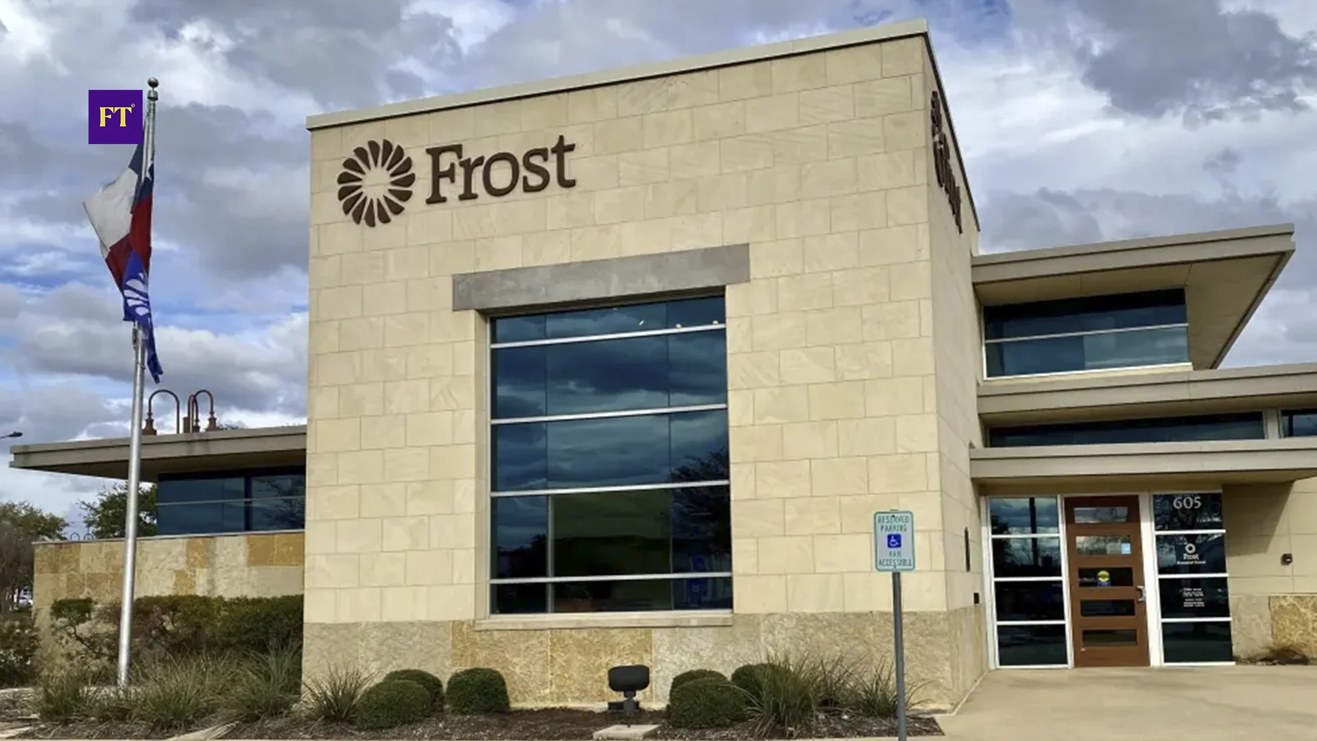 What Makes Frost Bank More Than a Bank for Small Businesses